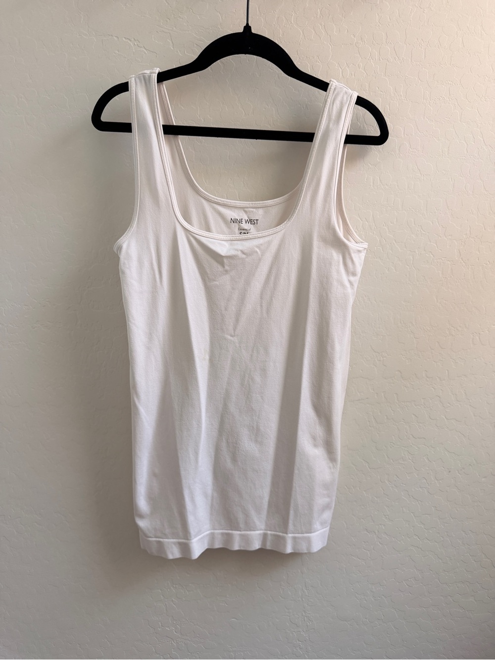 Nine West White Scoop Neck Tank Top